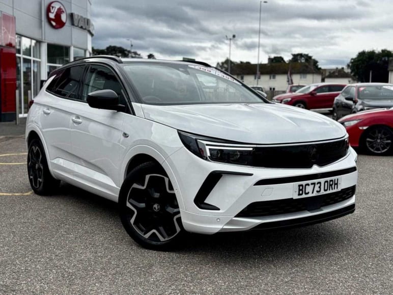 VAUXHALL GRANDLAND