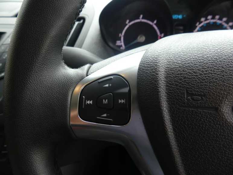 1.5 TDCi Zetec 5dr