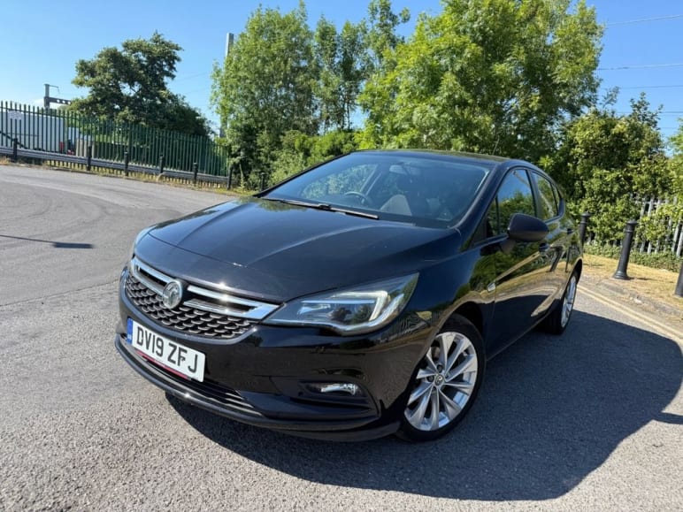 VAUXHALL ASTRA