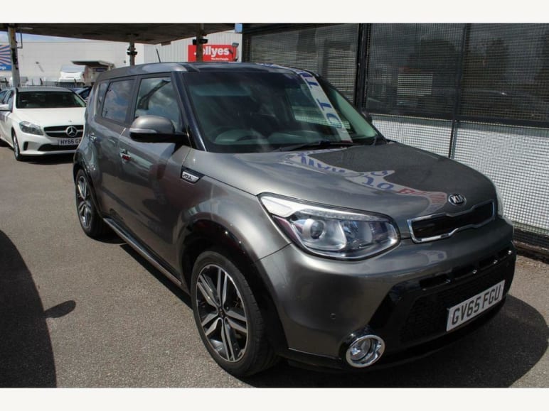 KIA SOUL