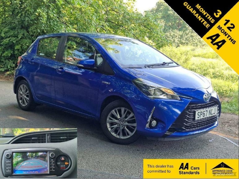 TOYOTA YARIS