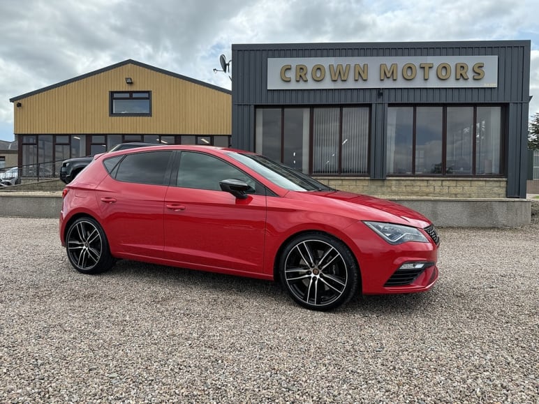SEAT LEON