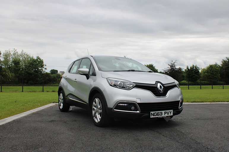 RENAULT CAPTUR