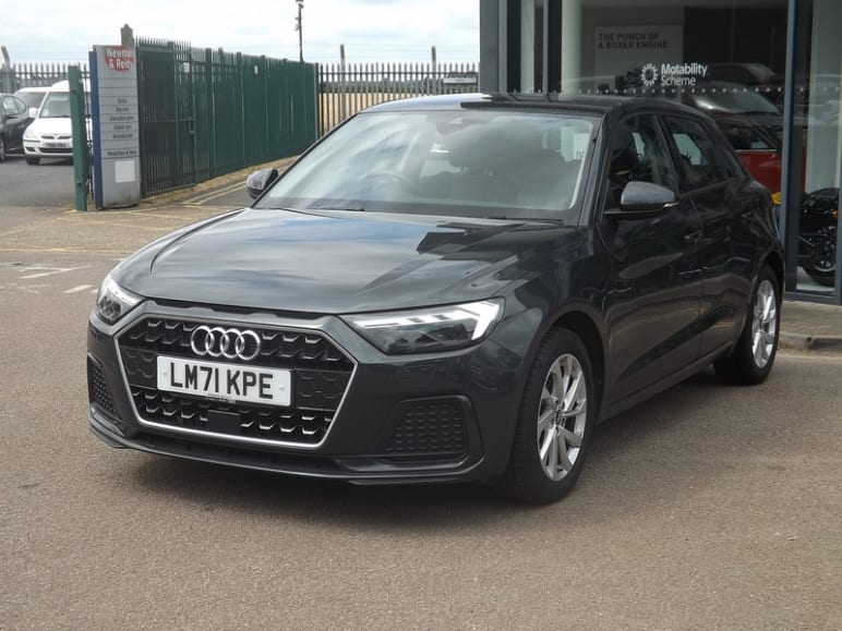 AUDI A1