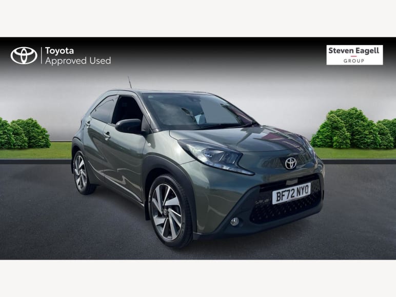TOYOTA AYGO X