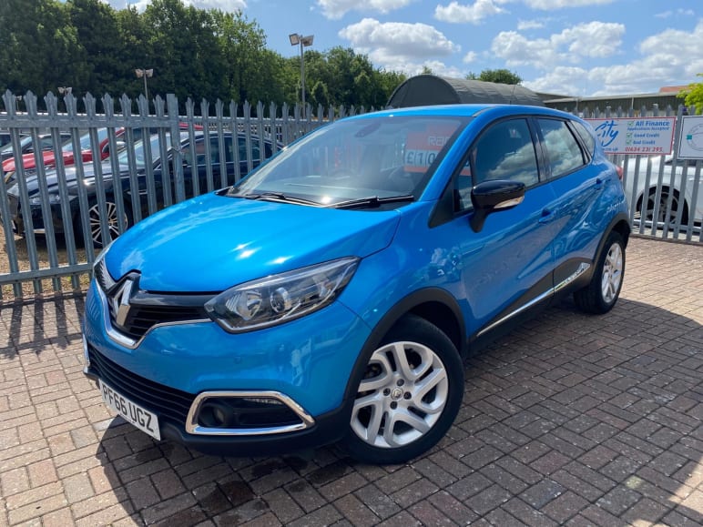 RENAULT CAPTUR