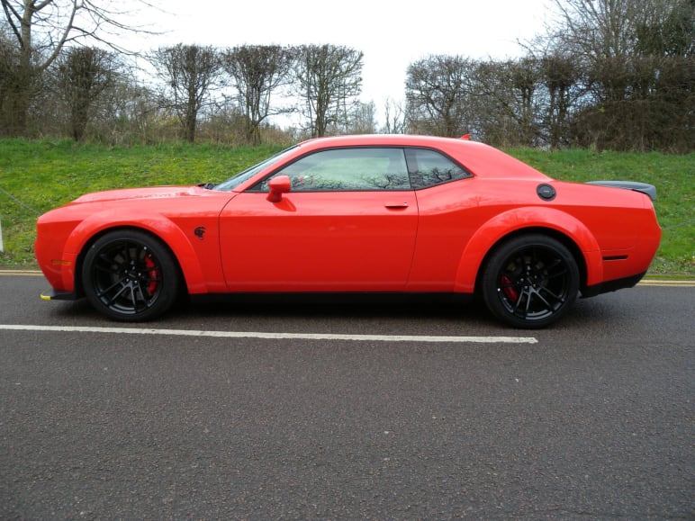 SRT 6.2 Hellcat Widebody