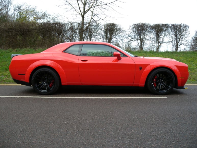 SRT 6.2 Hellcat Widebody