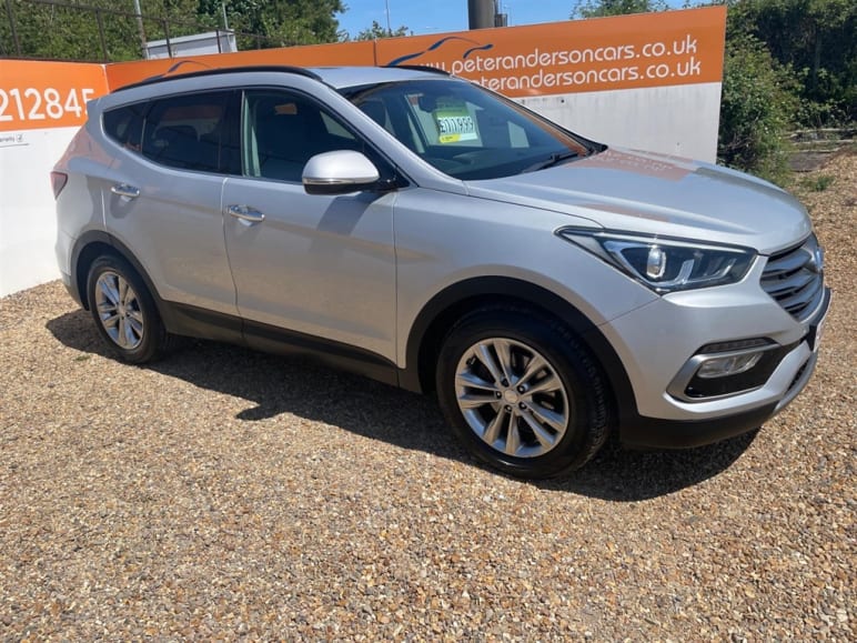HYUNDAI SANTA FE