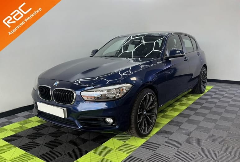 BMW 1 SERIES