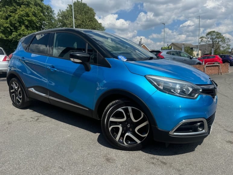 RENAULT CAPTUR