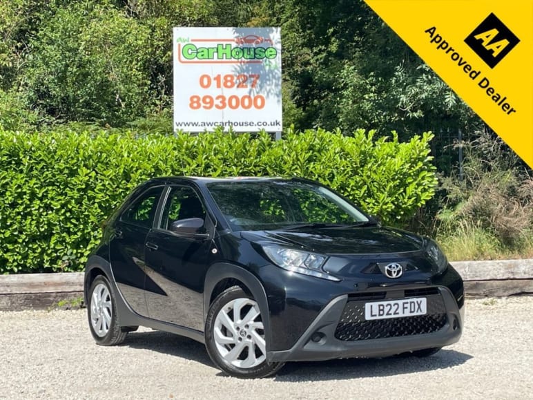 TOYOTA AYGO X
