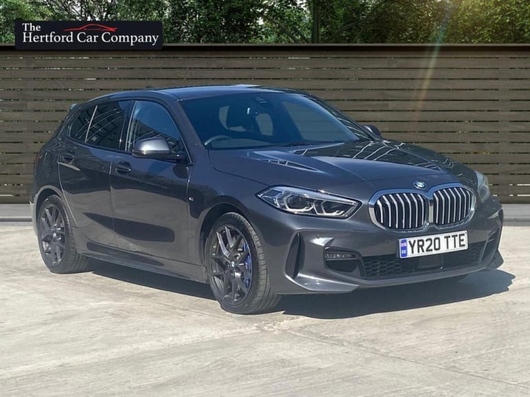 BMW 1 SERIES