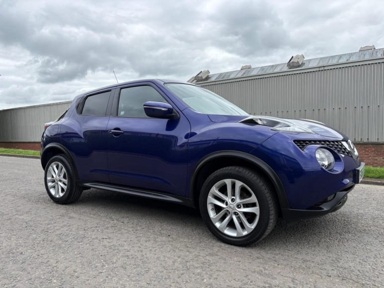 NISSAN JUKE