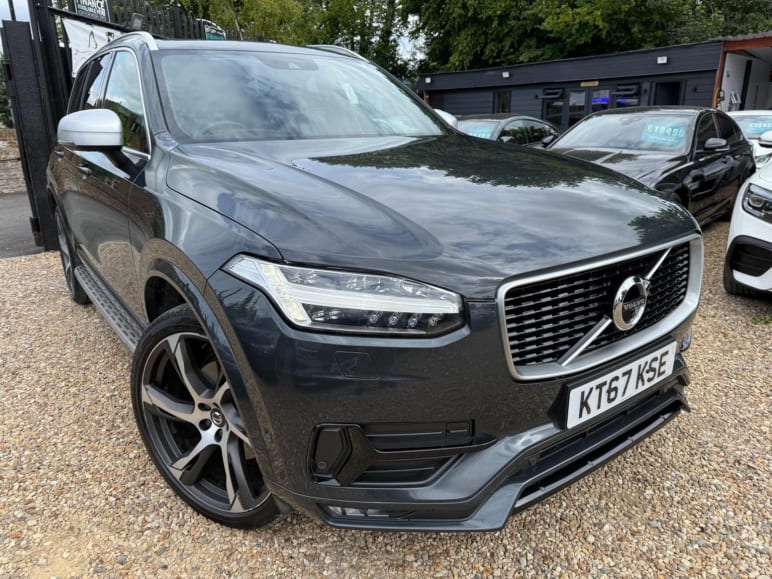 VOLVO XC90