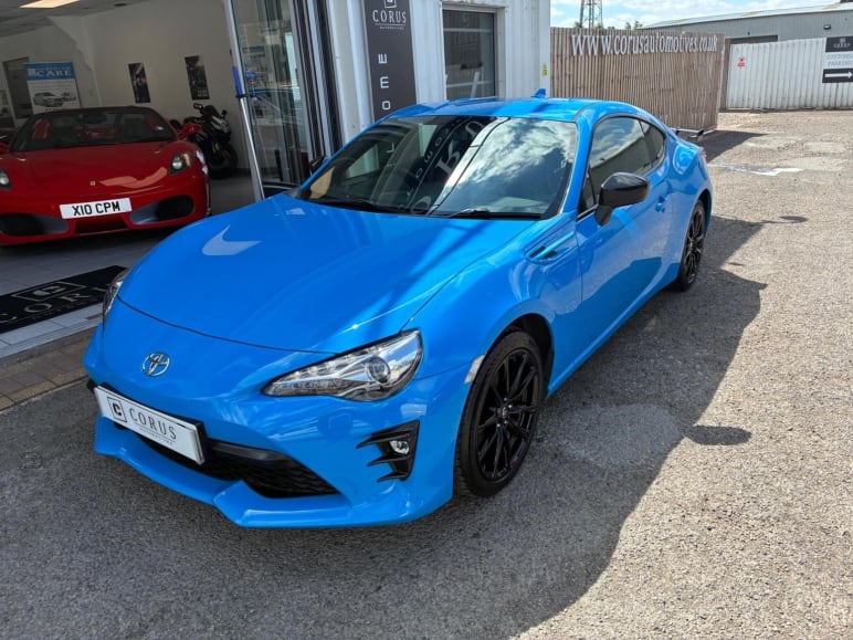TOYOTA GT86