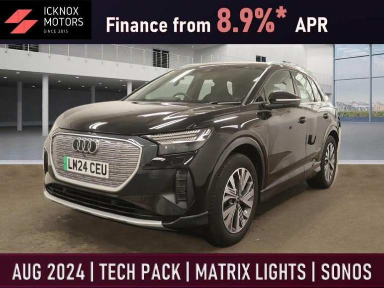AUDI Q4