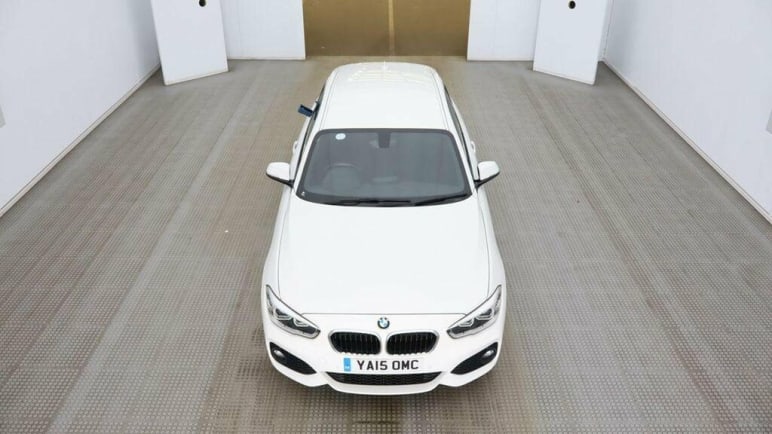 BMW 1 SERIES