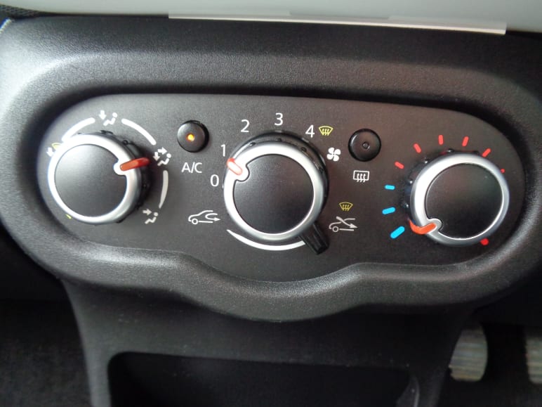 1.0 SCE Dynamique 5dr [Start Stop]
