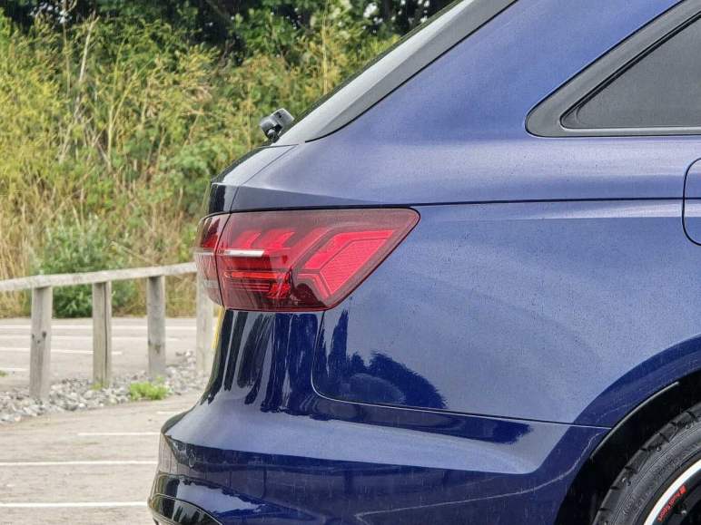Avant Black Edition 40 TFSI  204 PS S tronic