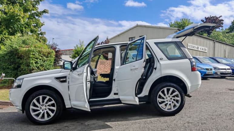 2.2 SD4 SE Tech 5dr Auto