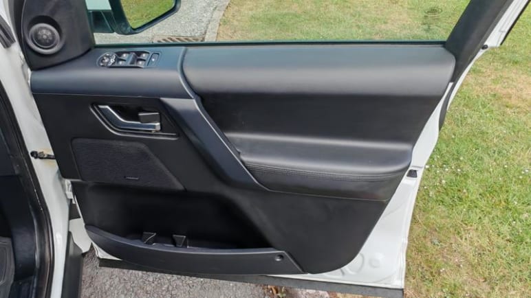 2.2 SD4 SE Tech 5dr Auto