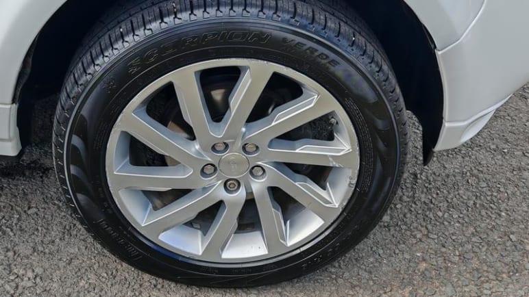 2.2 SD4 SE Tech 5dr Auto
