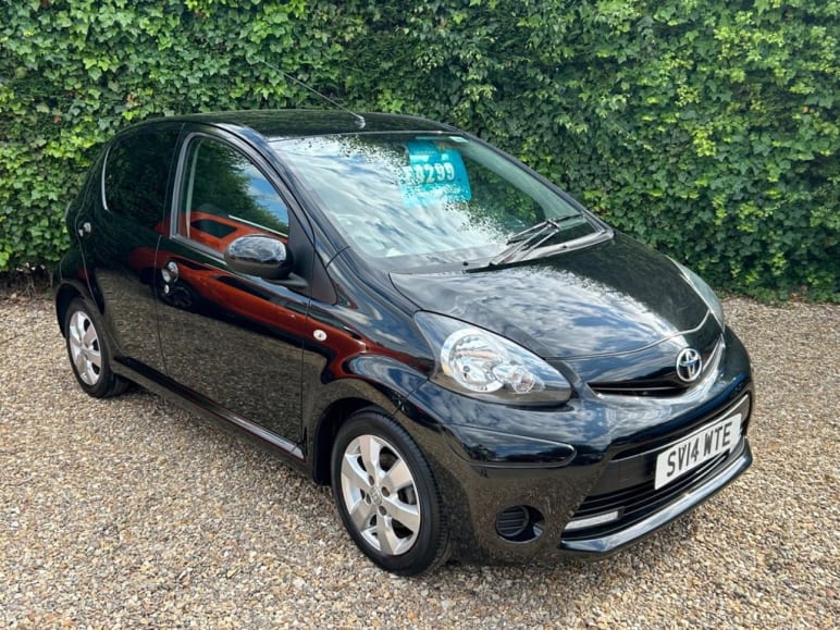TOYOTA AYGO