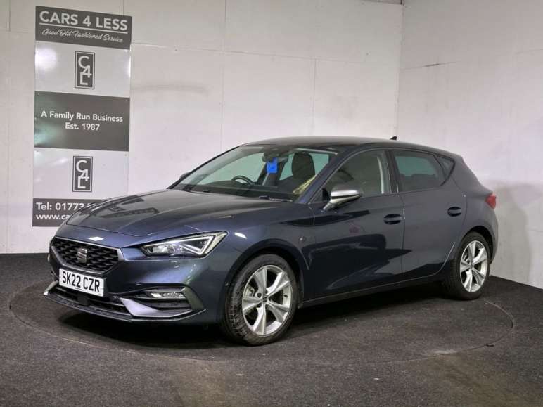SEAT LEON