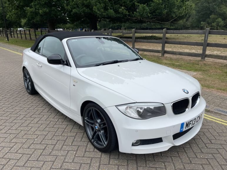 BMW 1 SERIES