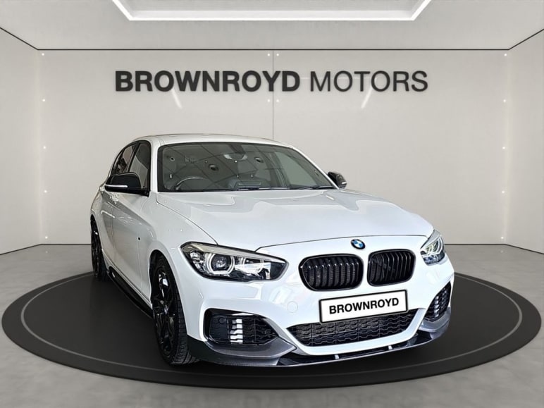 BMW 1 SERIES