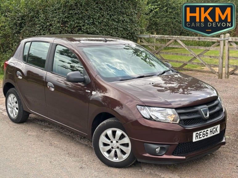 DACIA SANDERO
