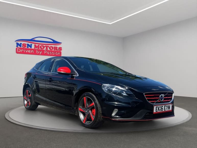 VOLVO V40