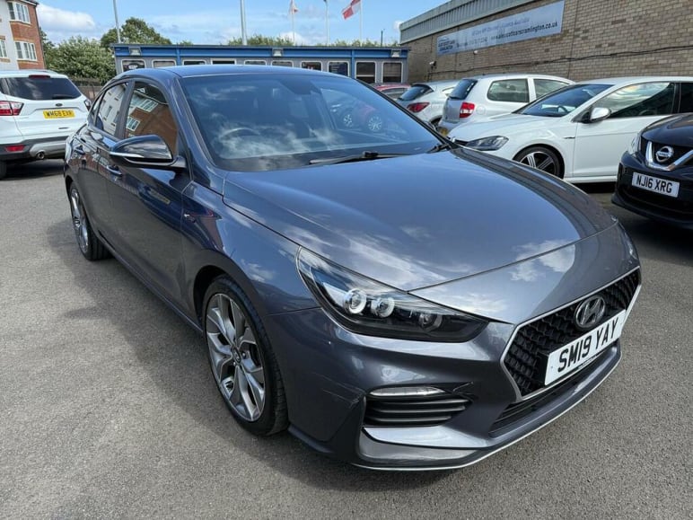 HYUNDAI I30
