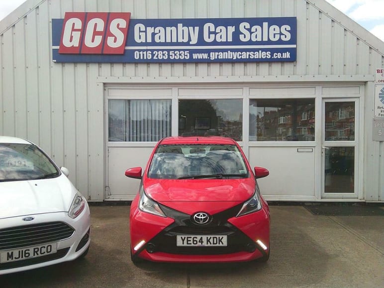 TOYOTA AYGO