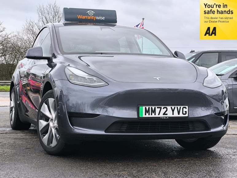 TESLA MODEL Y