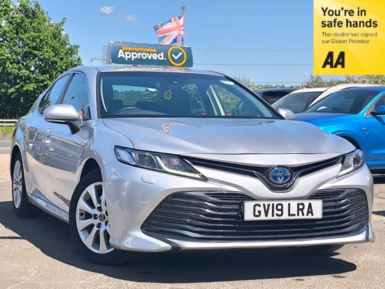 TOYOTA CAMRY