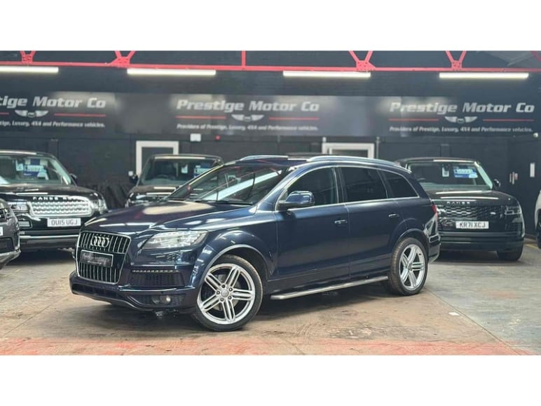 AUDI Q7