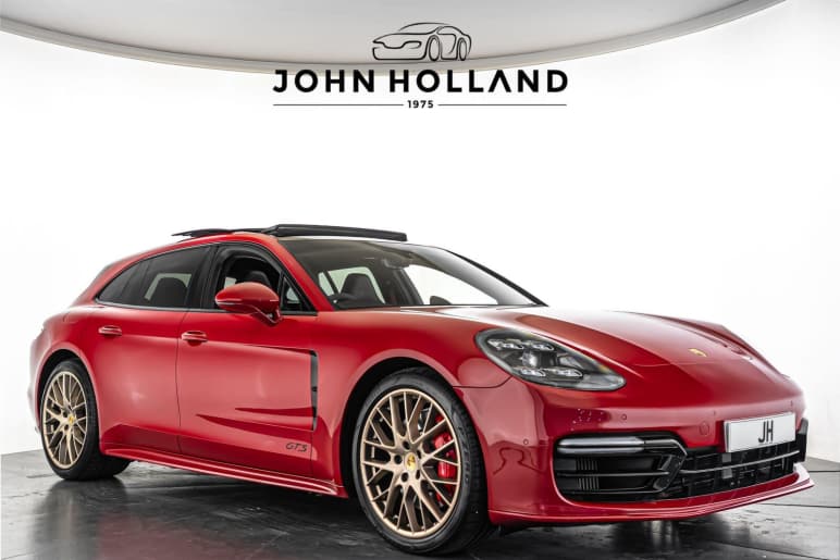 PORSCHE PANAMERA