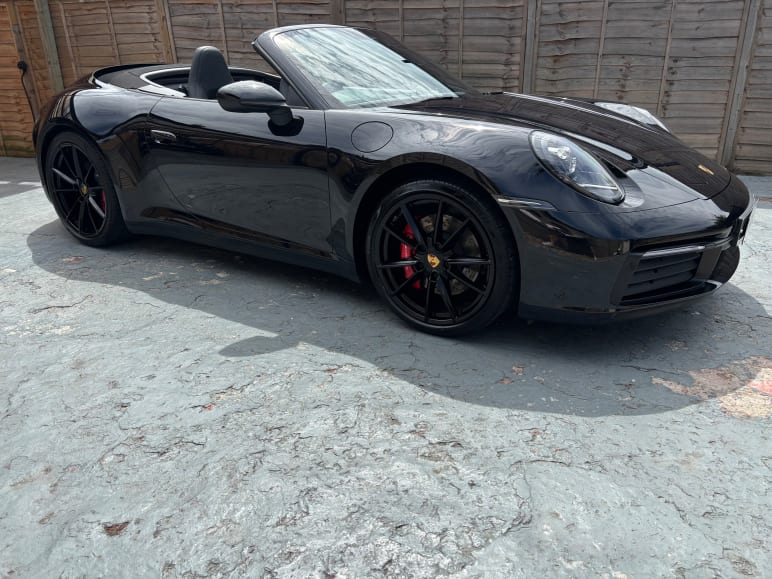 PORSCHE 911