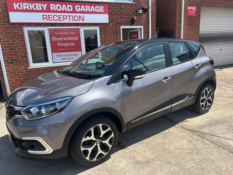 RENAULT CAPTUR