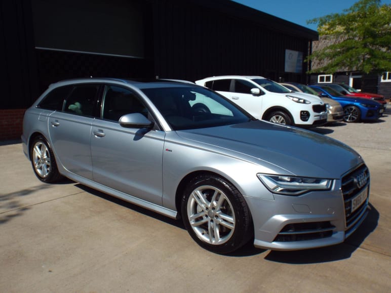 AUDI A6