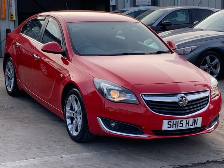 VAUXHALL INSIGNIA