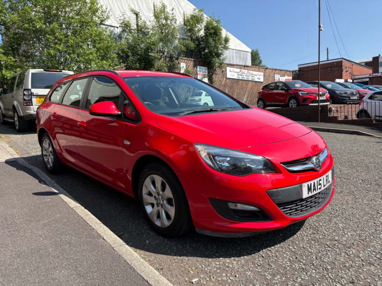 VAUXHALL ASTRA