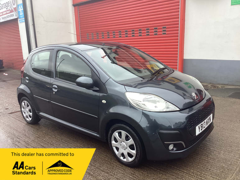 PEUGEOT 107