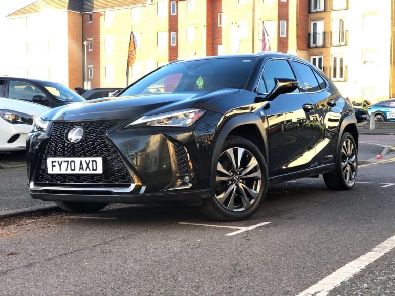 LEXUS UX
