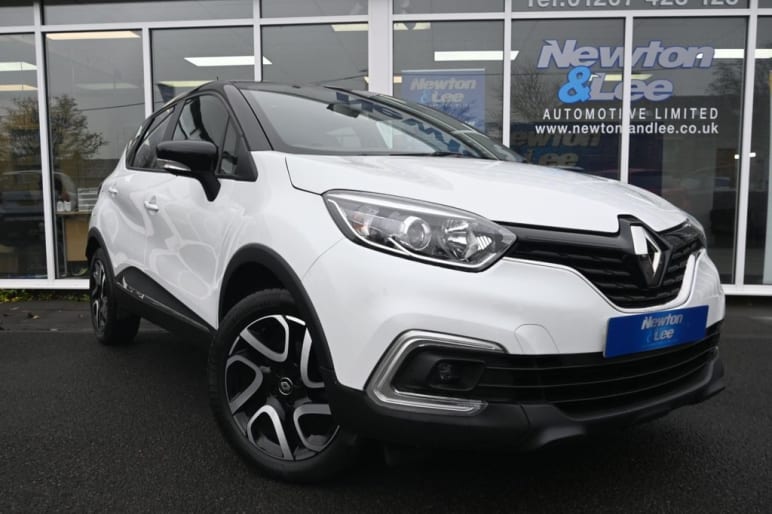 RENAULT CAPTUR