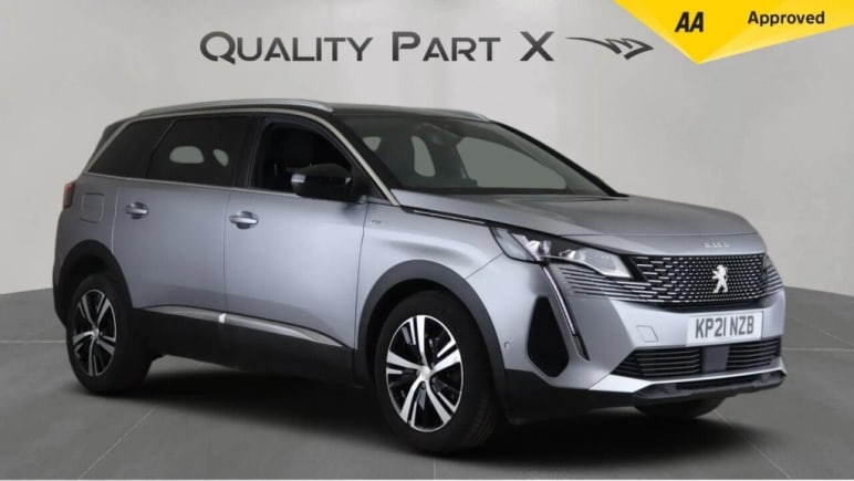 PEUGEOT 5008
