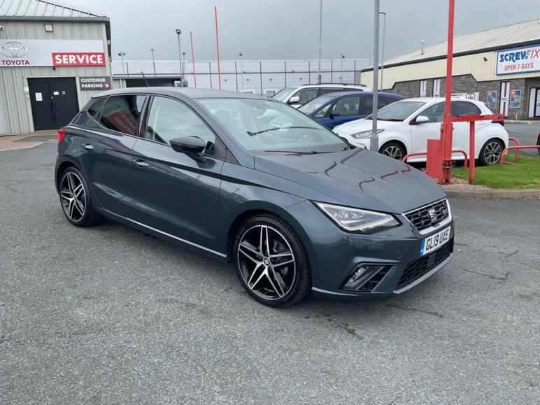 SEAT IBIZA