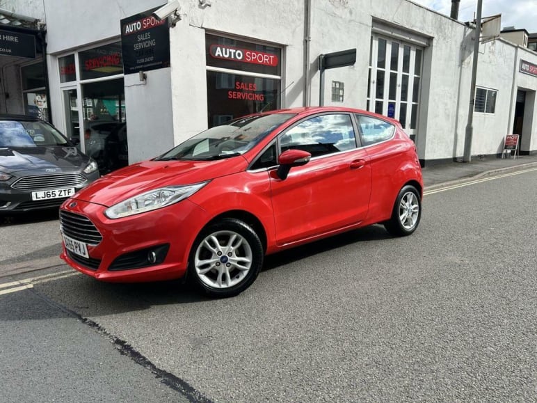 FORD FIESTA